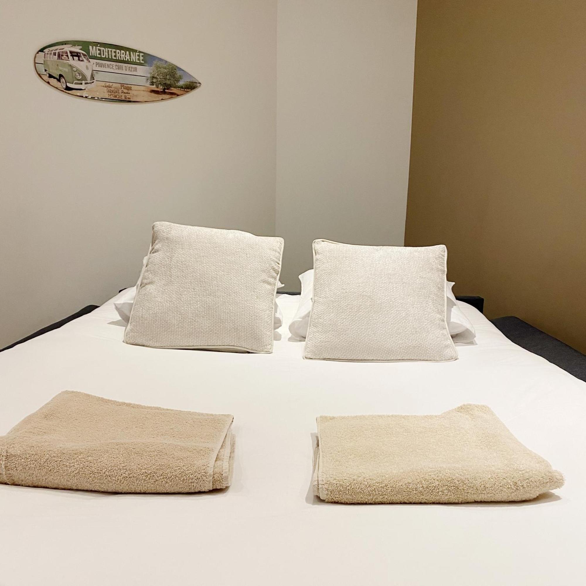 L'Escapade, Appartement Cosy Au Coeur De Γκρας Εξωτερικό φωτογραφία